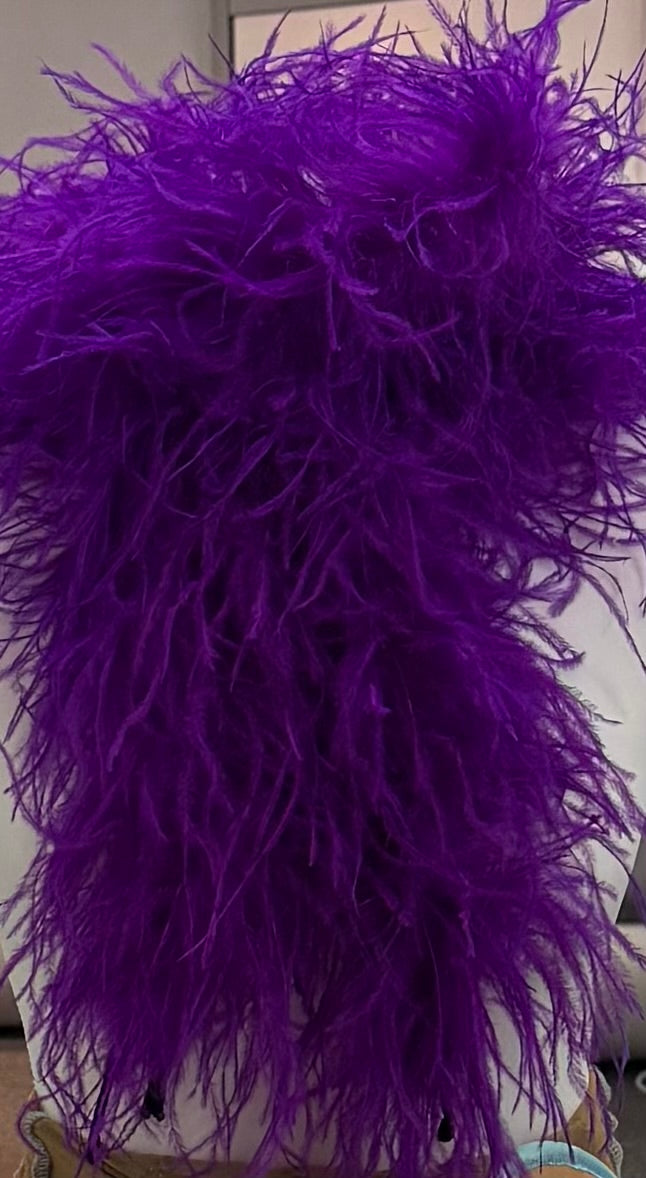 MANDY 4-5Ply Ostrich Feather Boa V53 ❗️The product is sold in approximately 1/2 Metre Lengths (47cm-50cm)❗️Quantities up to 4 will be sent in 1 piece‼️Quantity 4 =1 Full Boa measuring 1.9 metres‼️