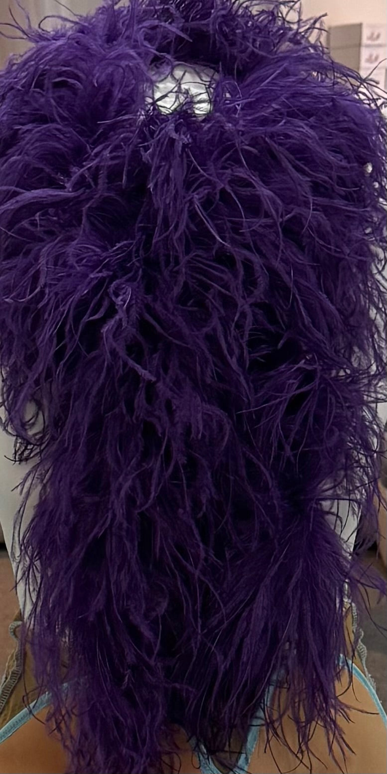 MANDY 4-5Ply Ostrich Feather Boa V53 ❗️The product is sold in approximately 1/2 Metre Lengths (47cm-50cm)❗️Quantities up to 4 will be sent in 1 piece‼️Quantity 4 =1 Full Boa measuring 1.9 metres‼️