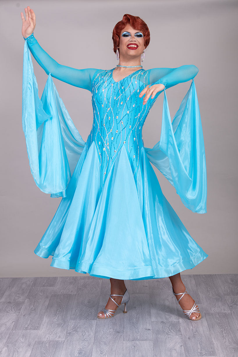 31B Beautiful Blue Competition Ballroom/Sequence Dance Dress. Stoned in Aquamarine, AB & Aquamarine AB. Detachable Floats High Back to give option of wearing own bra