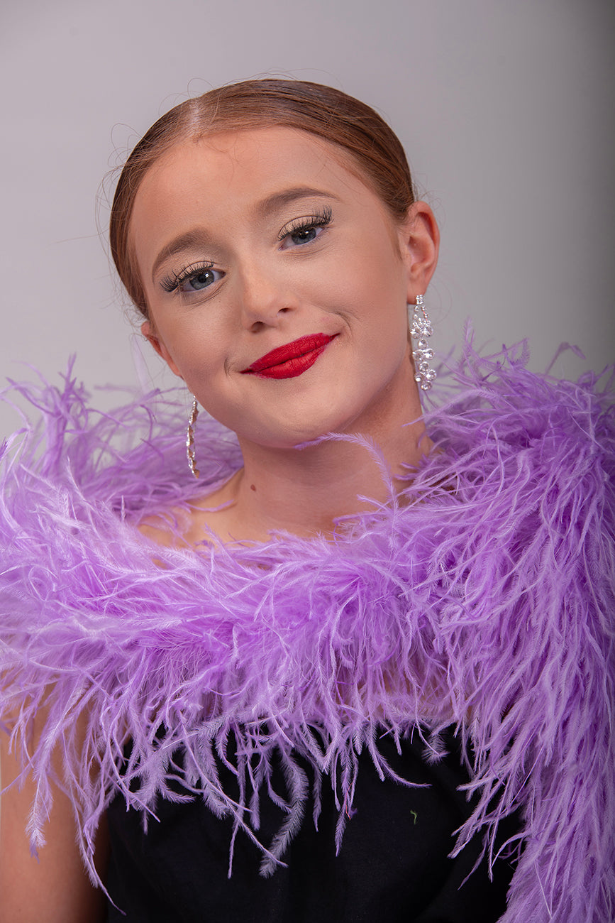 MANDY 4-5Ply Ostrich Feather Boa V53 ❗️The product is sold in approximately 1/2 Metre Lengths (47cm-50cm)❗️Quantities up to 4 will be sent in 1 piece‼️Quantity 4 =1 Full Boa measuring 1.9 metres‼️