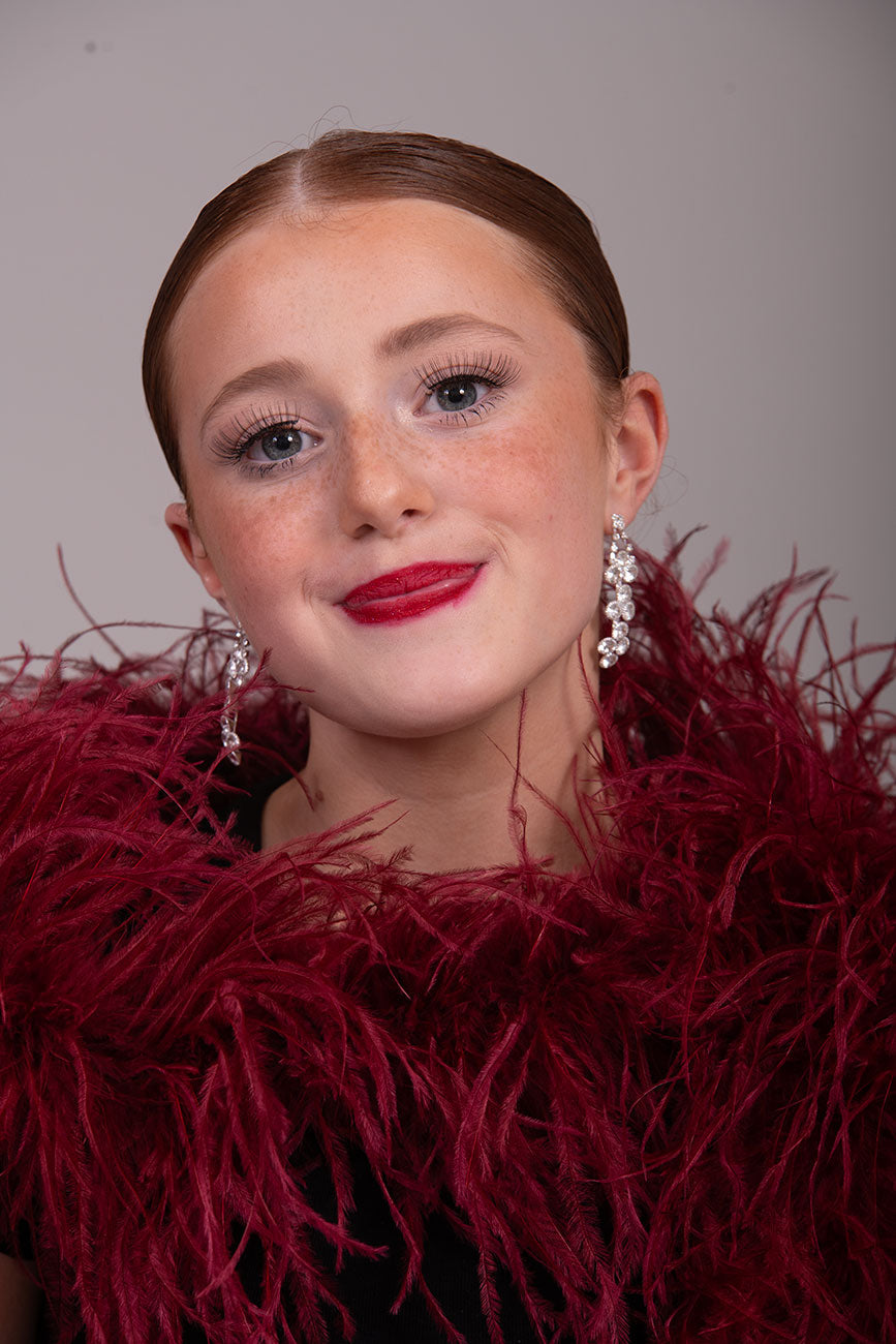 MANDY 4-5Ply Ostrich Feather Boa V53 ❗️The product is sold in approximately 1/2 Metre Lengths (47cm-50cm)❗️Quantities up to 4 will be sent in 1 piece‼️Quantity 4 =1 Full Boa measuring 1.9 metres‼️