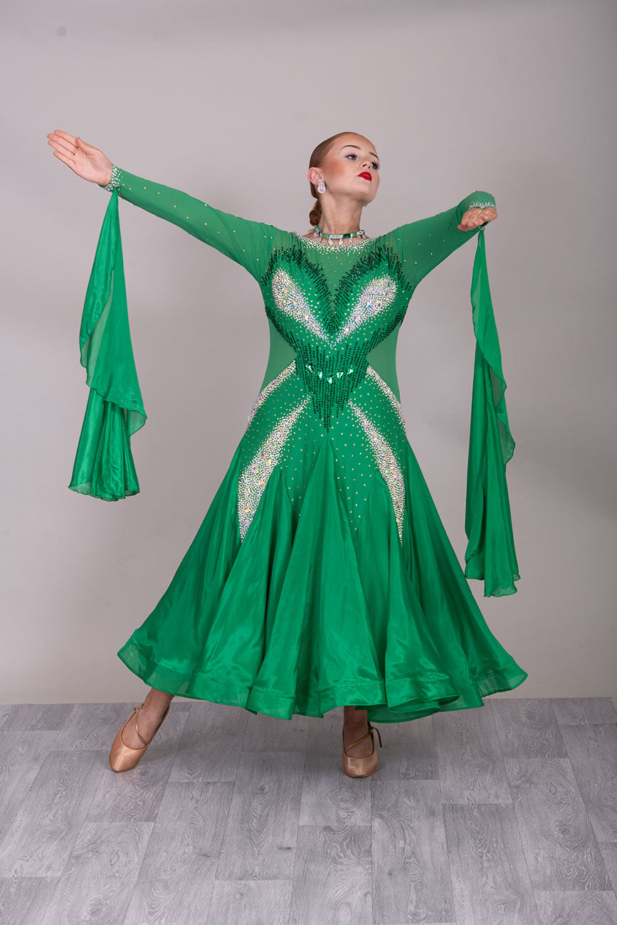 30B “TWD PETITE” Emerald Green Competition Ballroom Dance Dress. Stoned in AB & Emerald. Very flattering design throughout