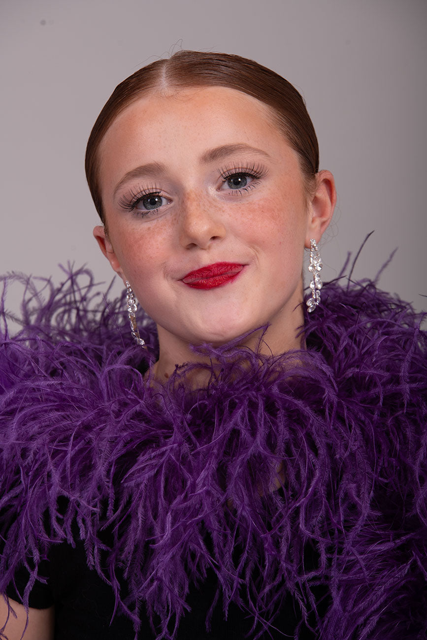 MANDY 4-5Ply Ostrich Feather Boa V53 ❗️The product is sold in approximately 1/2 Metre Lengths (47cm-50cm)❗️Quantities up to 4 will be sent in 1 piece‼️Quantity 4 =1 Full Boa measuring 1.9 metres‼️