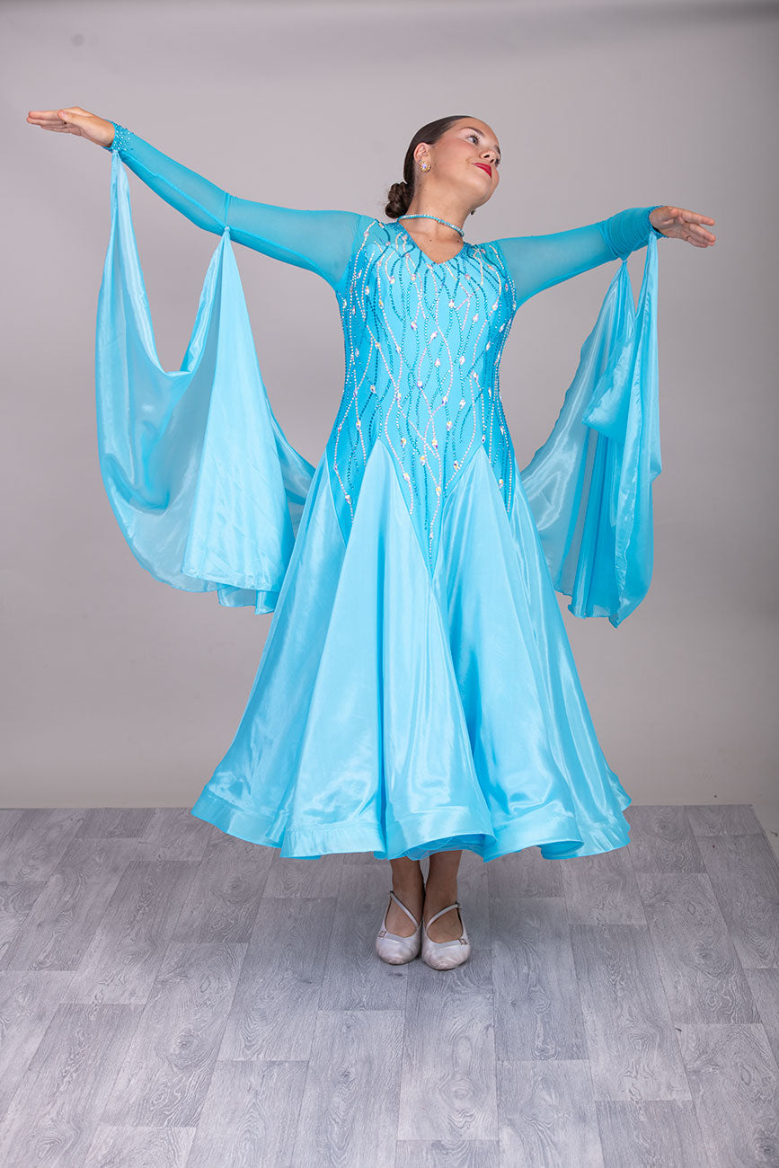31B Beautiful Blue Competition Ballroom/Sequence Dance Dress. Stoned in Aquamarine, AB & Aquamarine AB. Detachable Floats High Back to give option of wearing own bra