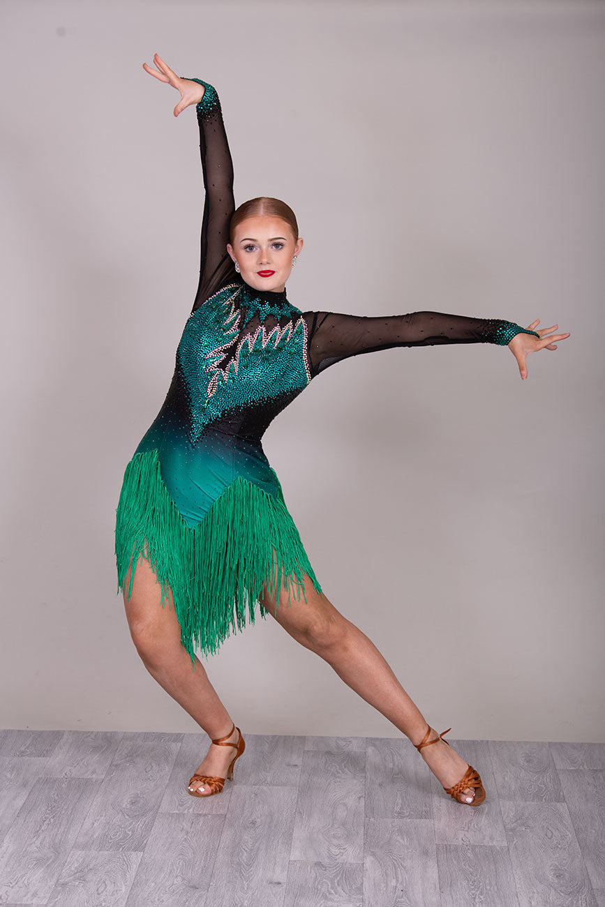 118L TWD ELITE LATIN Competition Latin Dance Dress. Striking Design to front & Back with Ombre Green & Black Lycra Bodice. Full fringed skirts for