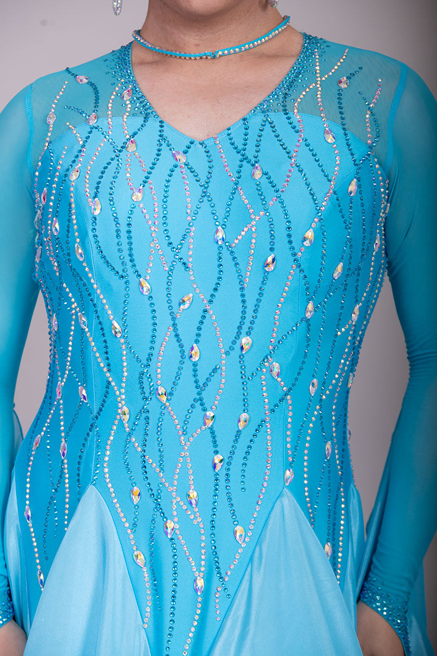 31B Beautiful Blue Competition Ballroom/Sequence Dance Dress. Stoned in Aquamarine, AB & Aquamarine AB. Detachable Floats High Back to give option of wearing own bra