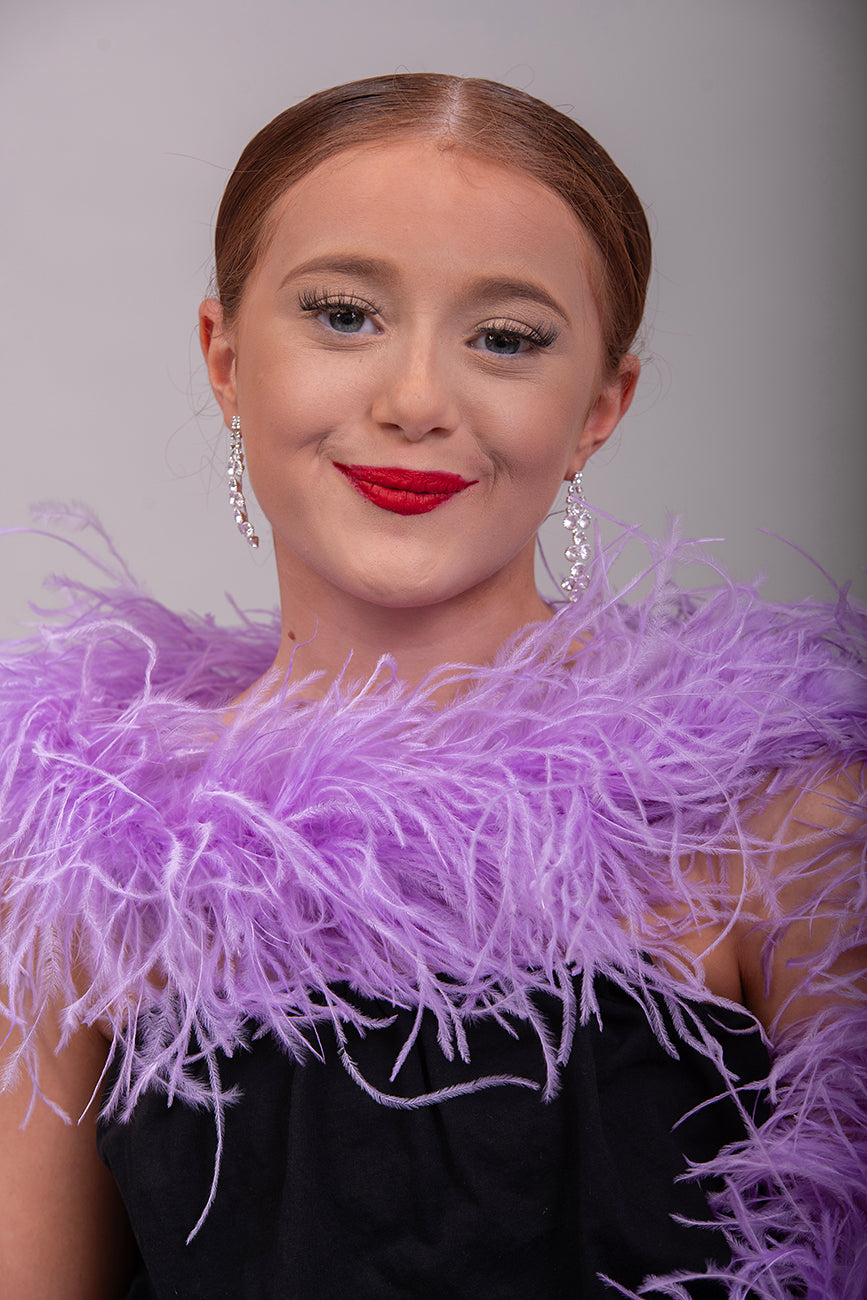 MANDY 4-5Ply Ostrich Feather Boa V53 ❗️The product is sold in approximately 1/2 Metre Lengths (47cm-50cm)❗️Quantities up to 4 will be sent in 1 piece‼️Quantity 4 =1 Full Boa measuring 1.9 metres‼️
