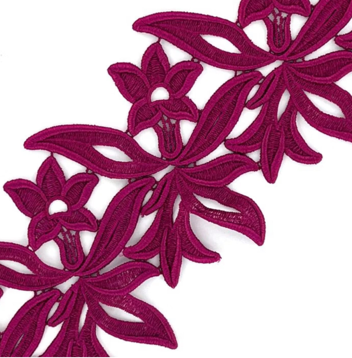 Amelia Lace Ribbon (M106)