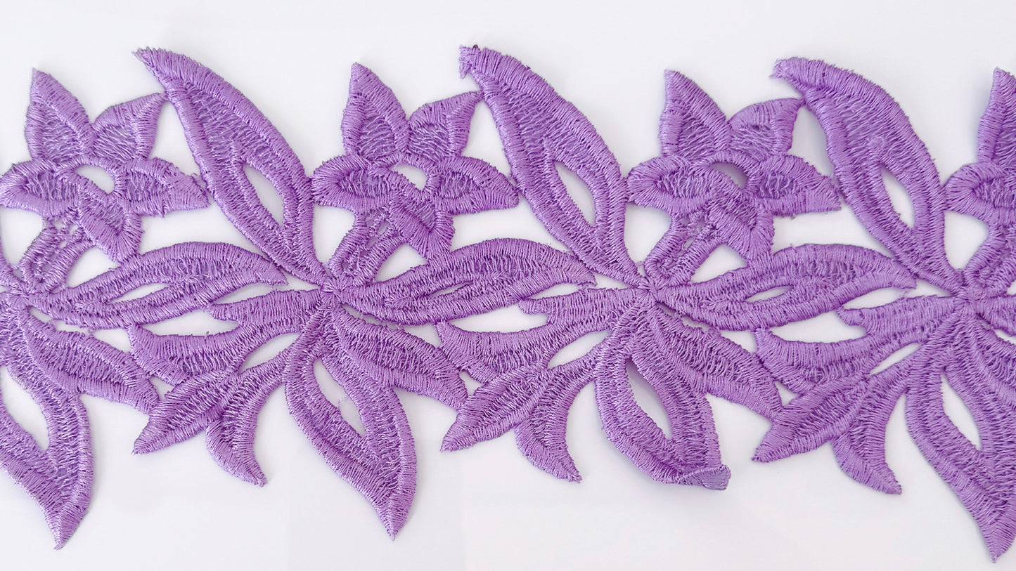 Amelia Lace Ribbon (M106)