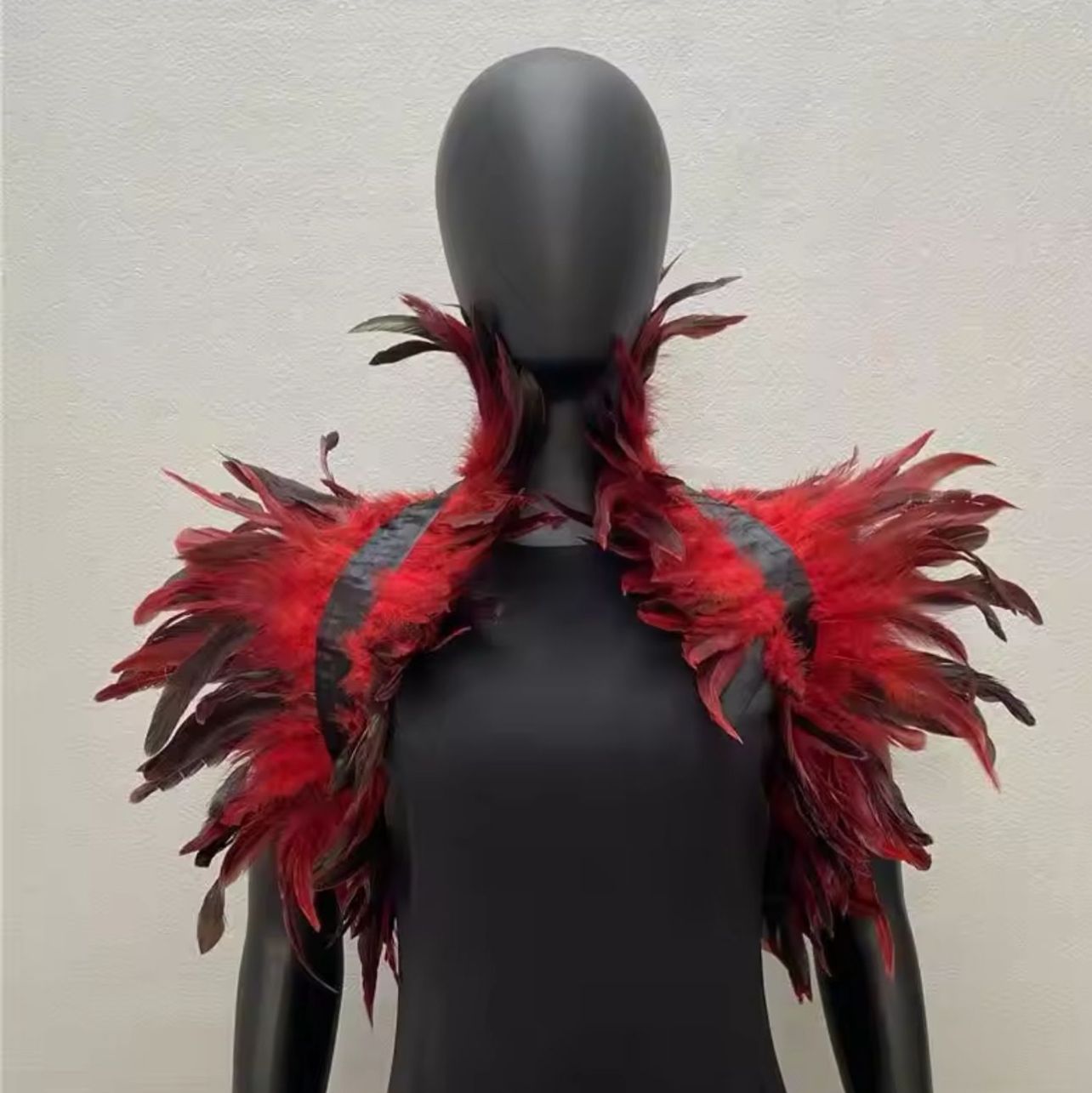 V70 Feather Costume Decoration