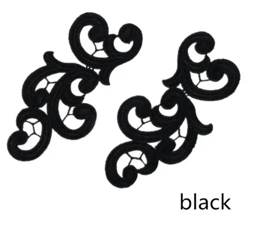 Lily Motif (M104)