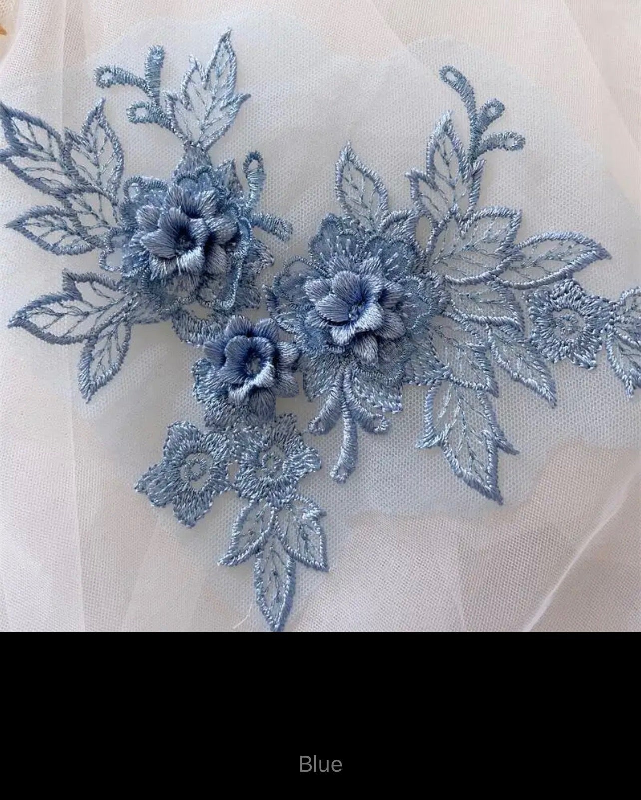 Ava 3D Lace Applique (M111)