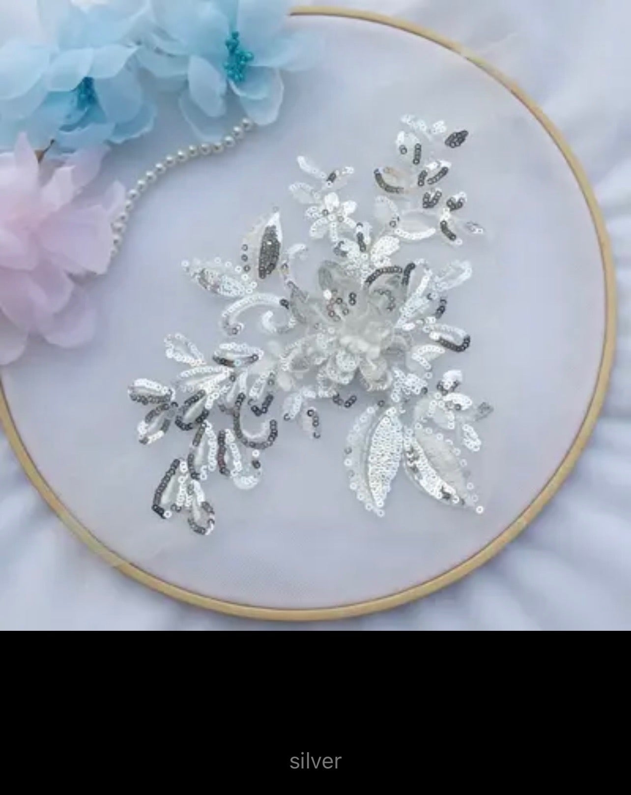 Harper 3D Fine Sequinned (M114)