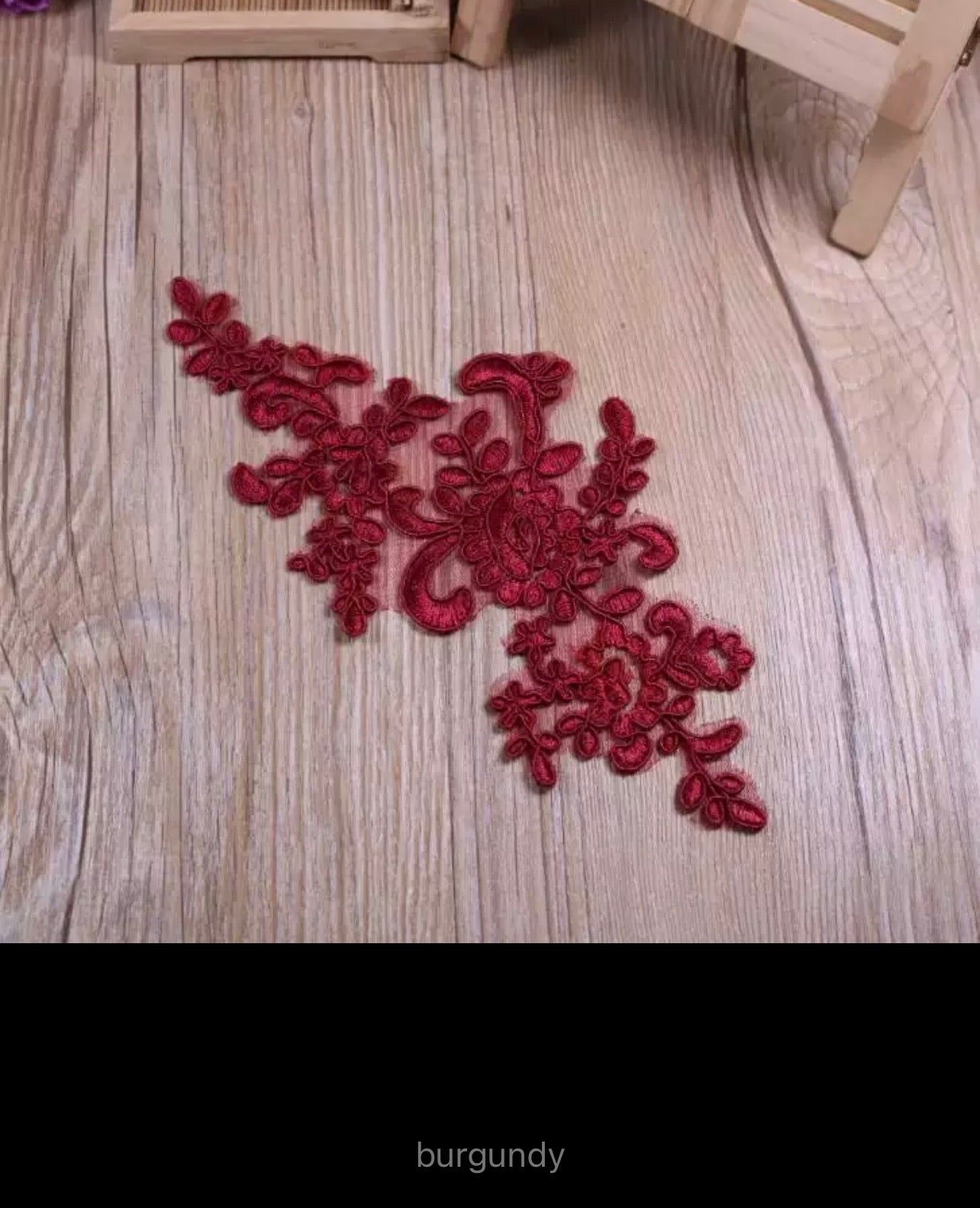 Freya Embroidered (M115)