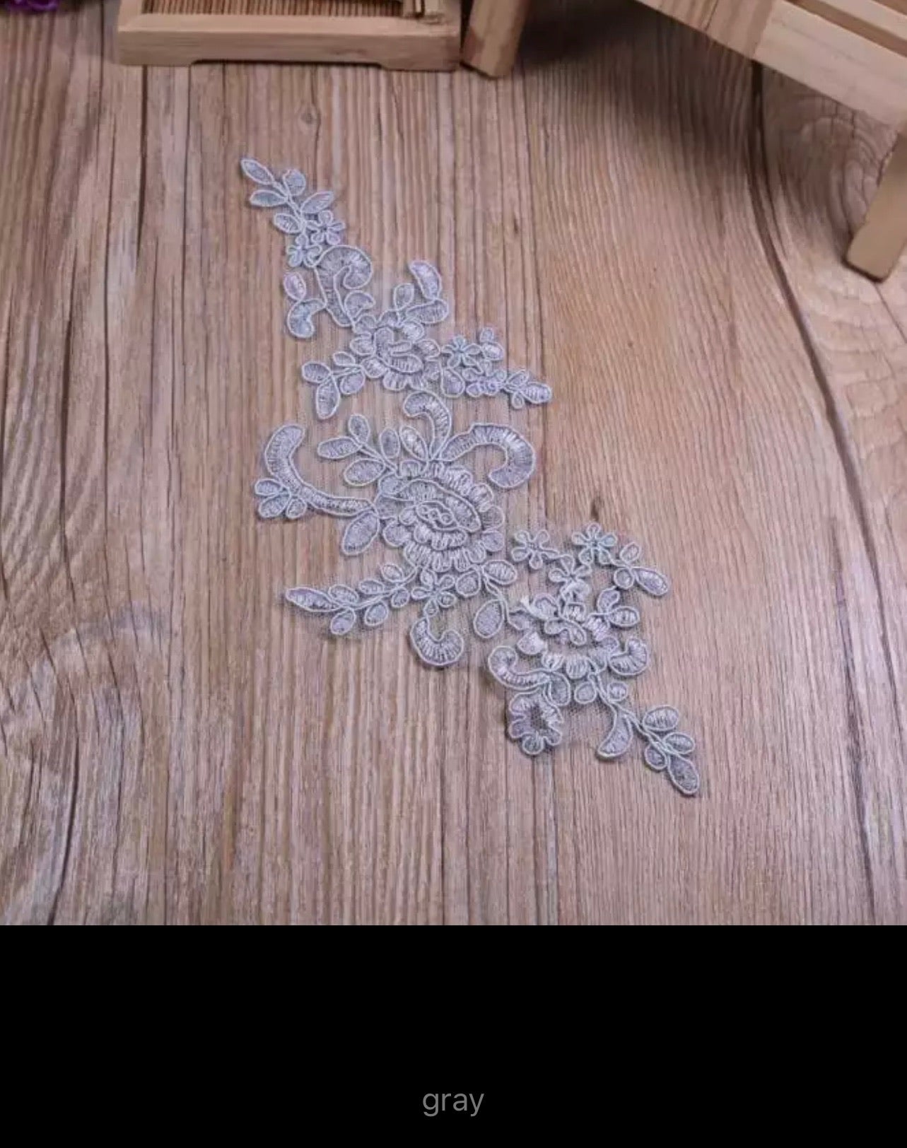 Freya Embroidered (M115)