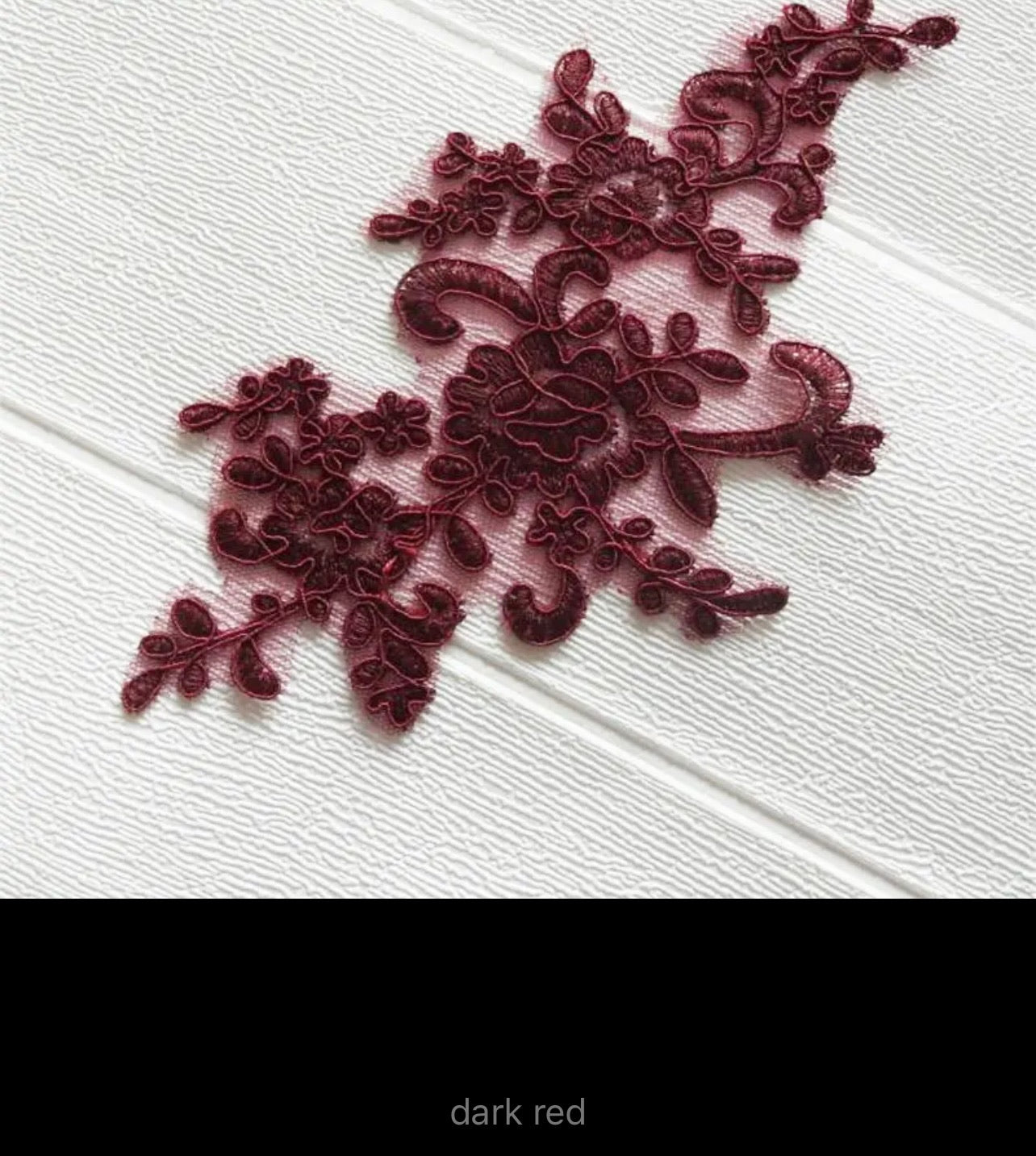 Freya Embroidered (M115)