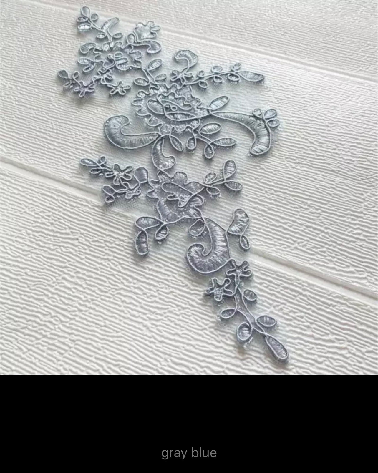 Freya Embroidered (M115)