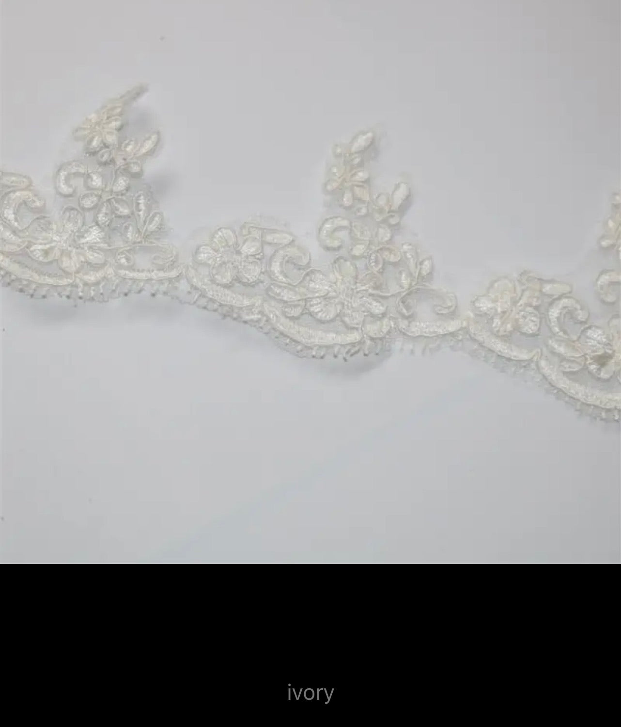 Mia Embroidered Lace Trim (M117)