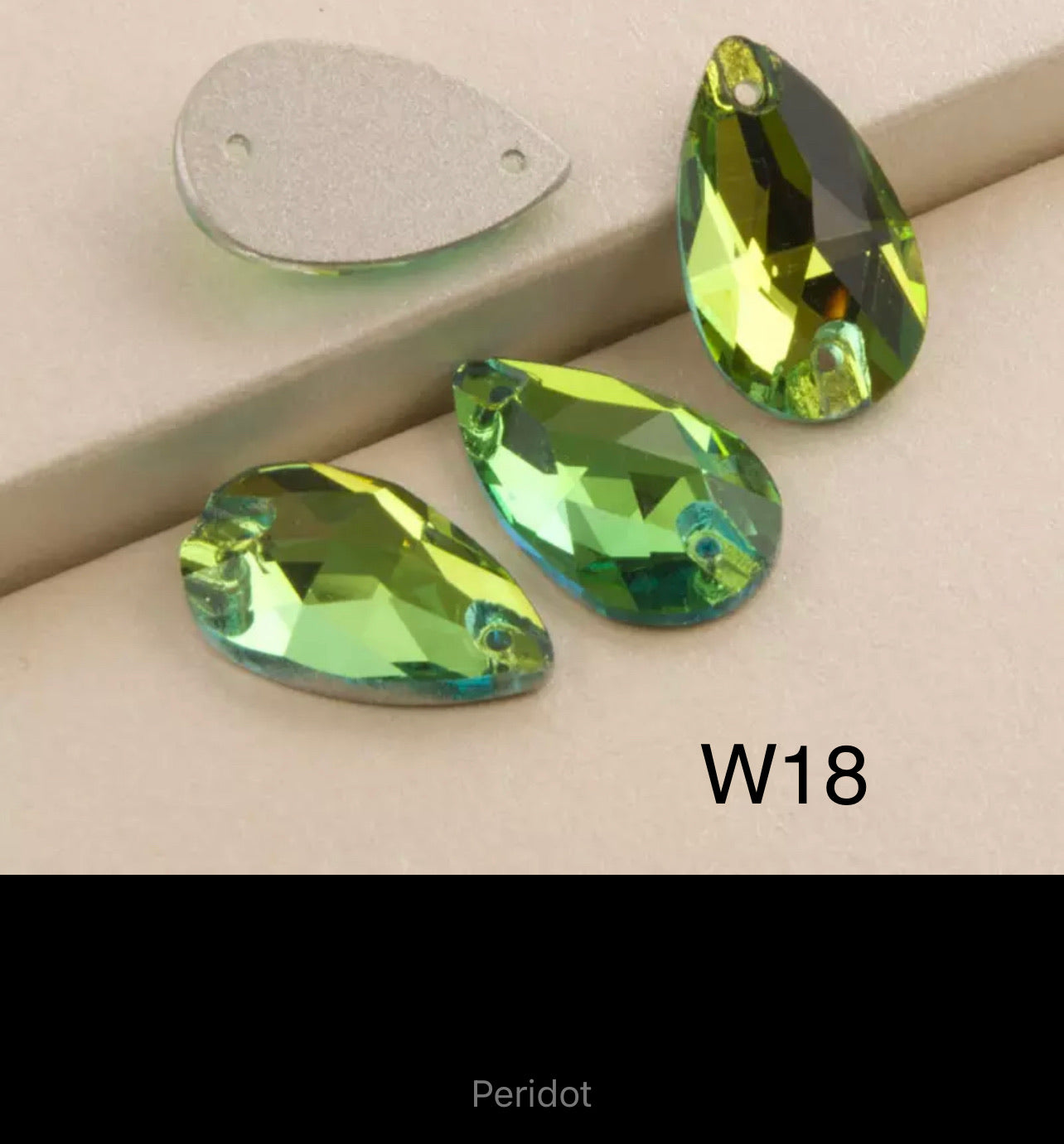 Top Quality Glass Sew On Pears 11x18 (G54)