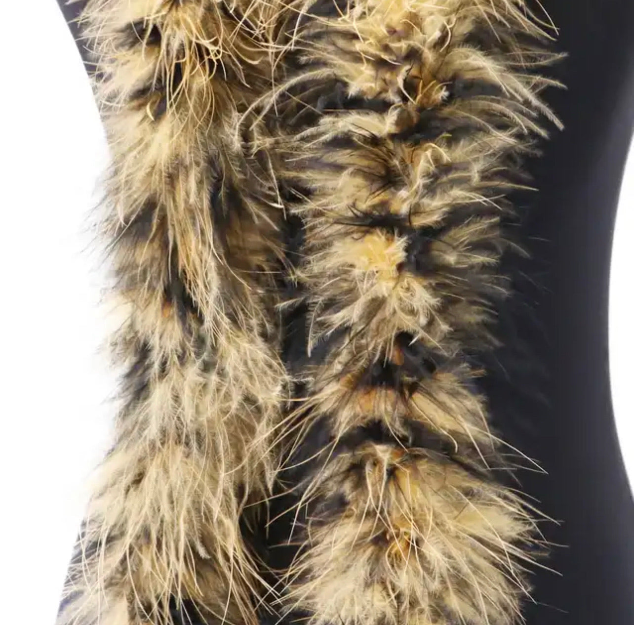 V25 Mary Marabou Feather Boa ❗️The product is sold in 1 Metre Lengths (100cm)❗️Quantities up to 2 will be sent in 1 piece (200cm)❗️