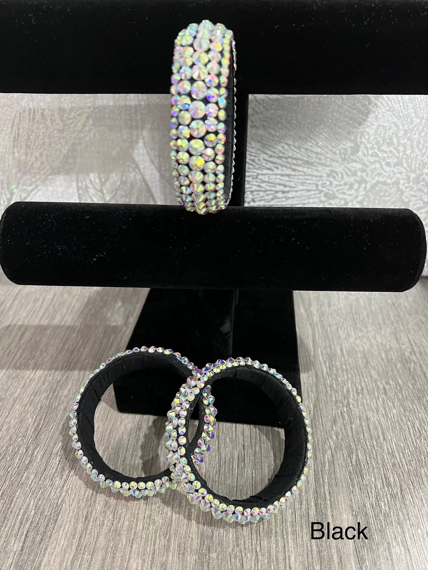 Faith Bangle V28