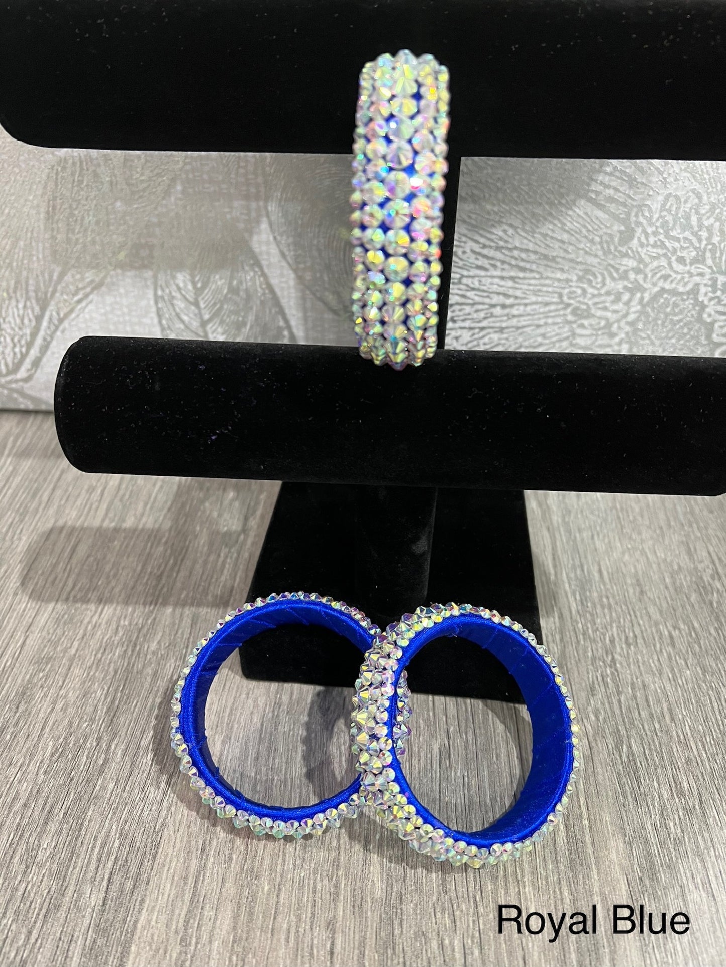 Faith Bangle V28