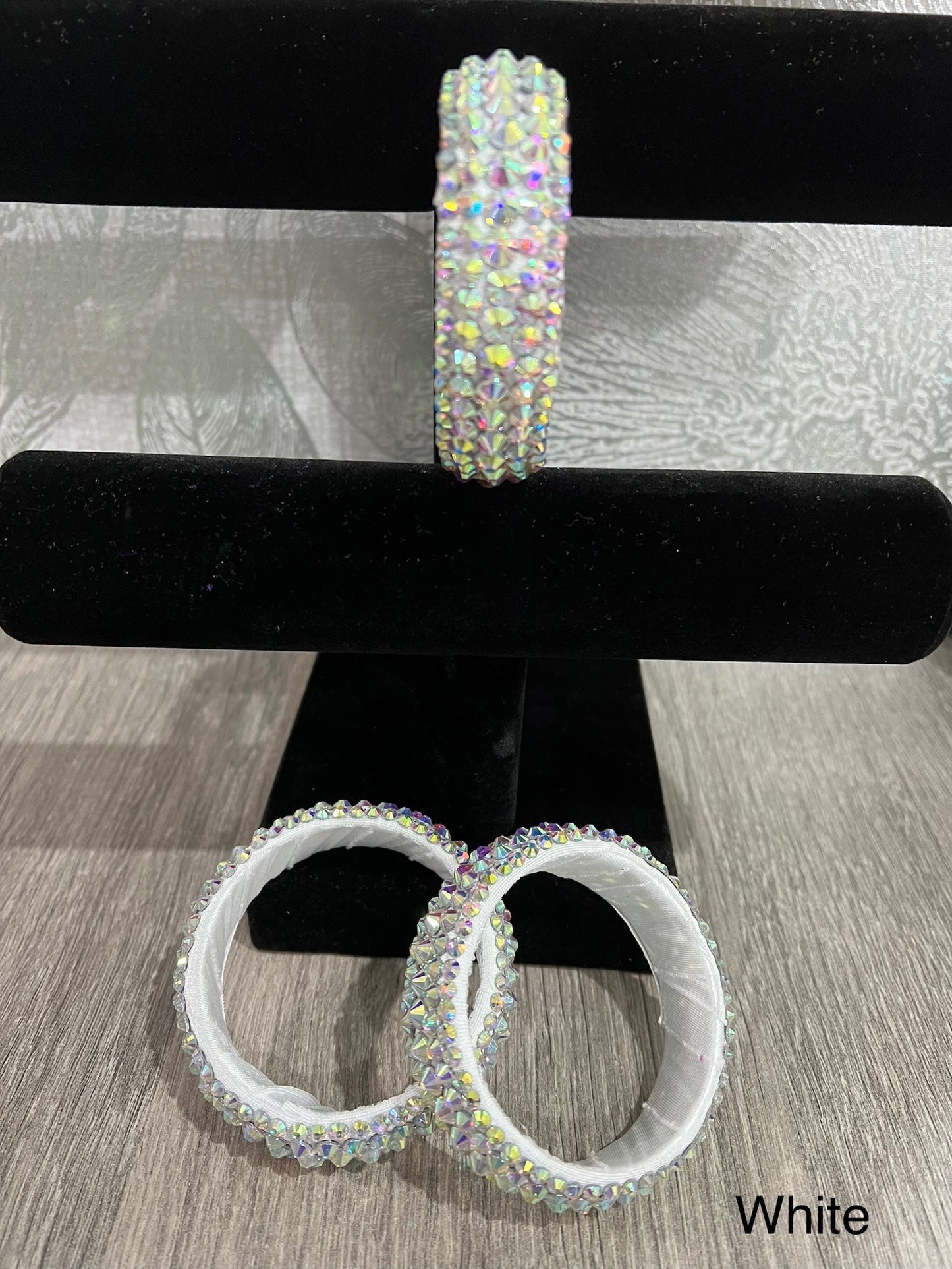 Faith Bangle V28