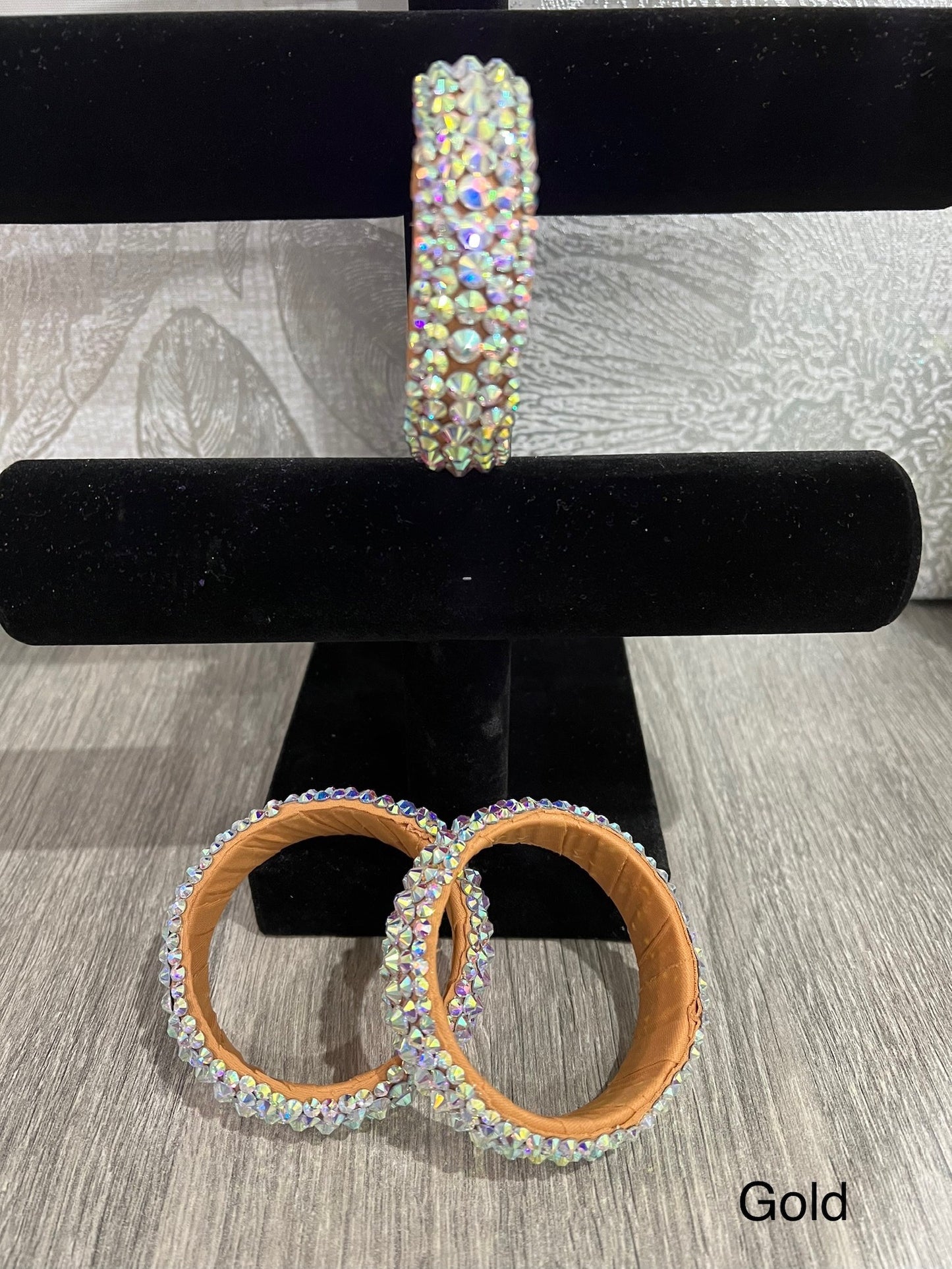 Faith Bangle V28