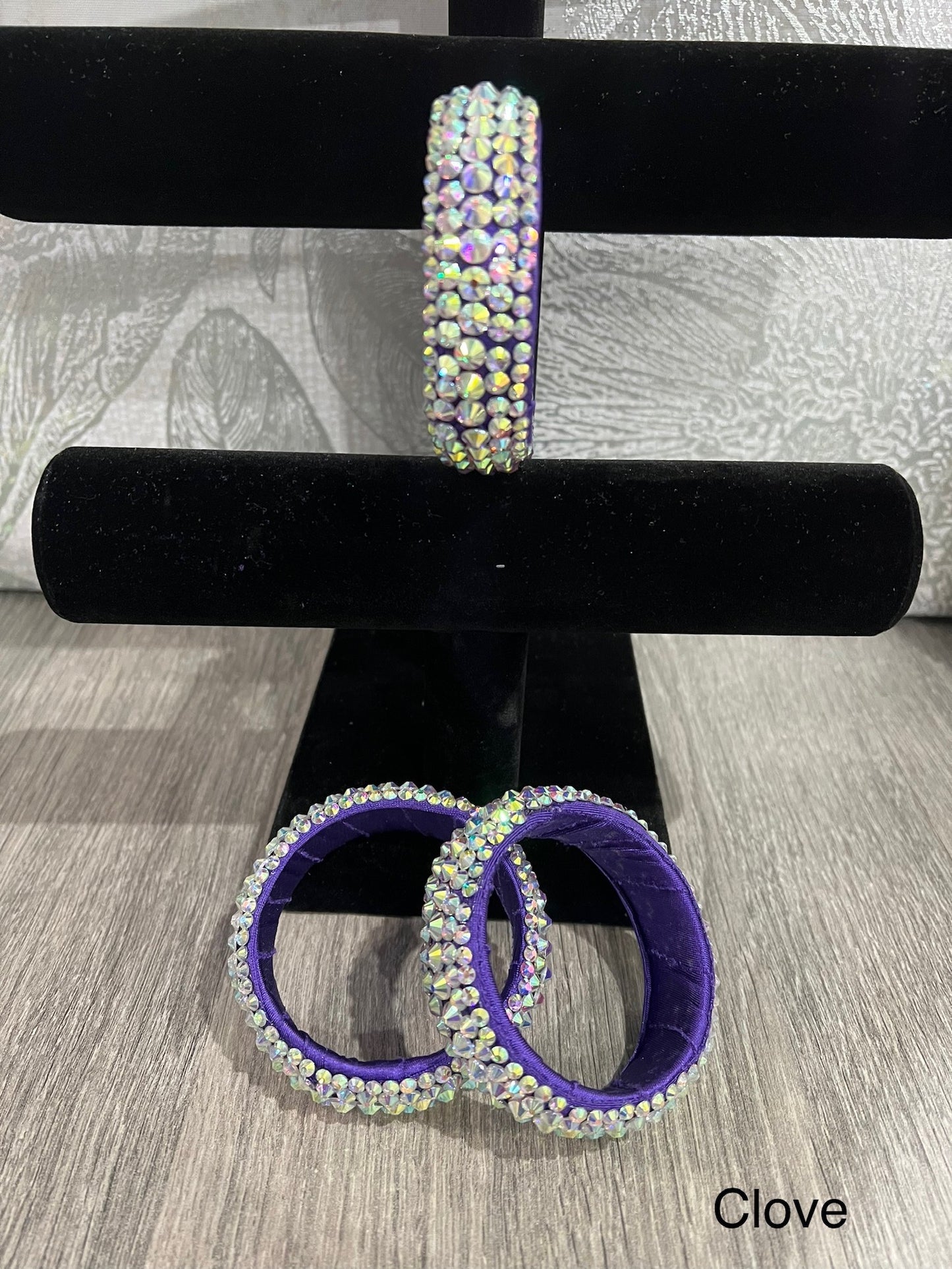 Faith Bangle V28