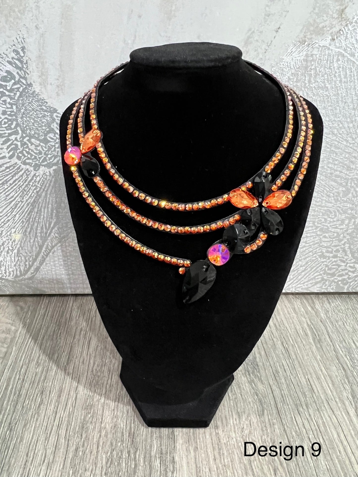 Zara Neckpiece V30
