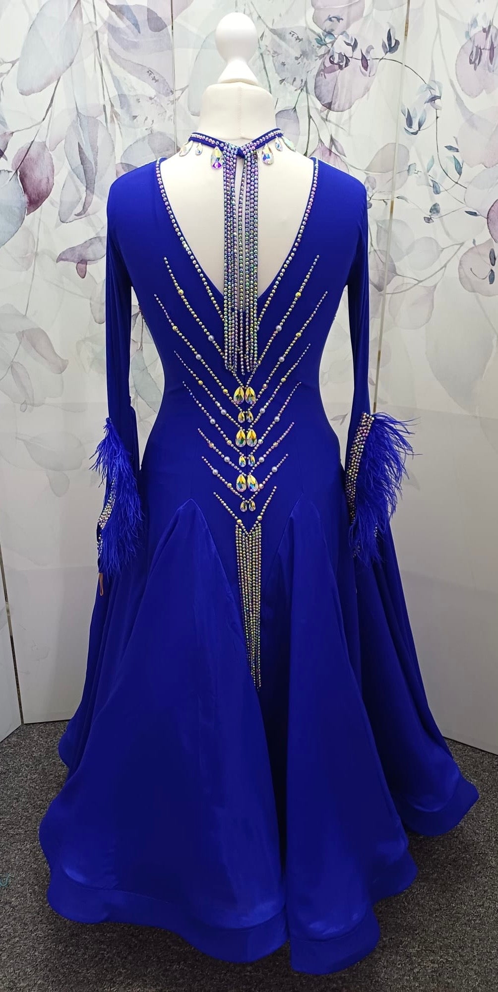 63B Cobalt Blue Competition ballroom dance dress. Heavily stoned in a flattering pattern in AB & Sapphire. detachable floats with high back to give option of wearing own bra. ❤️Showroom appointments available❤️