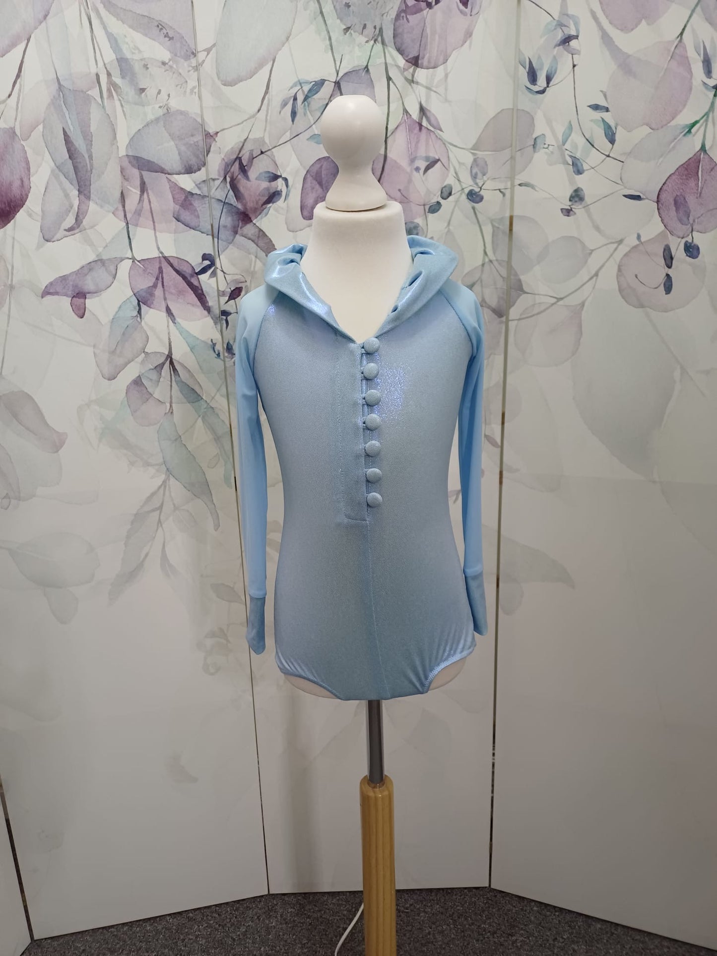 1012J Pale Blue Metallic 4 Piece, Shoes (Choose between 2 Designs Included with 3 piece). Competition Number Wallet & Decorative Pins & Matching Hair Flower ❤️Everything included in Price when full set purchased❤️