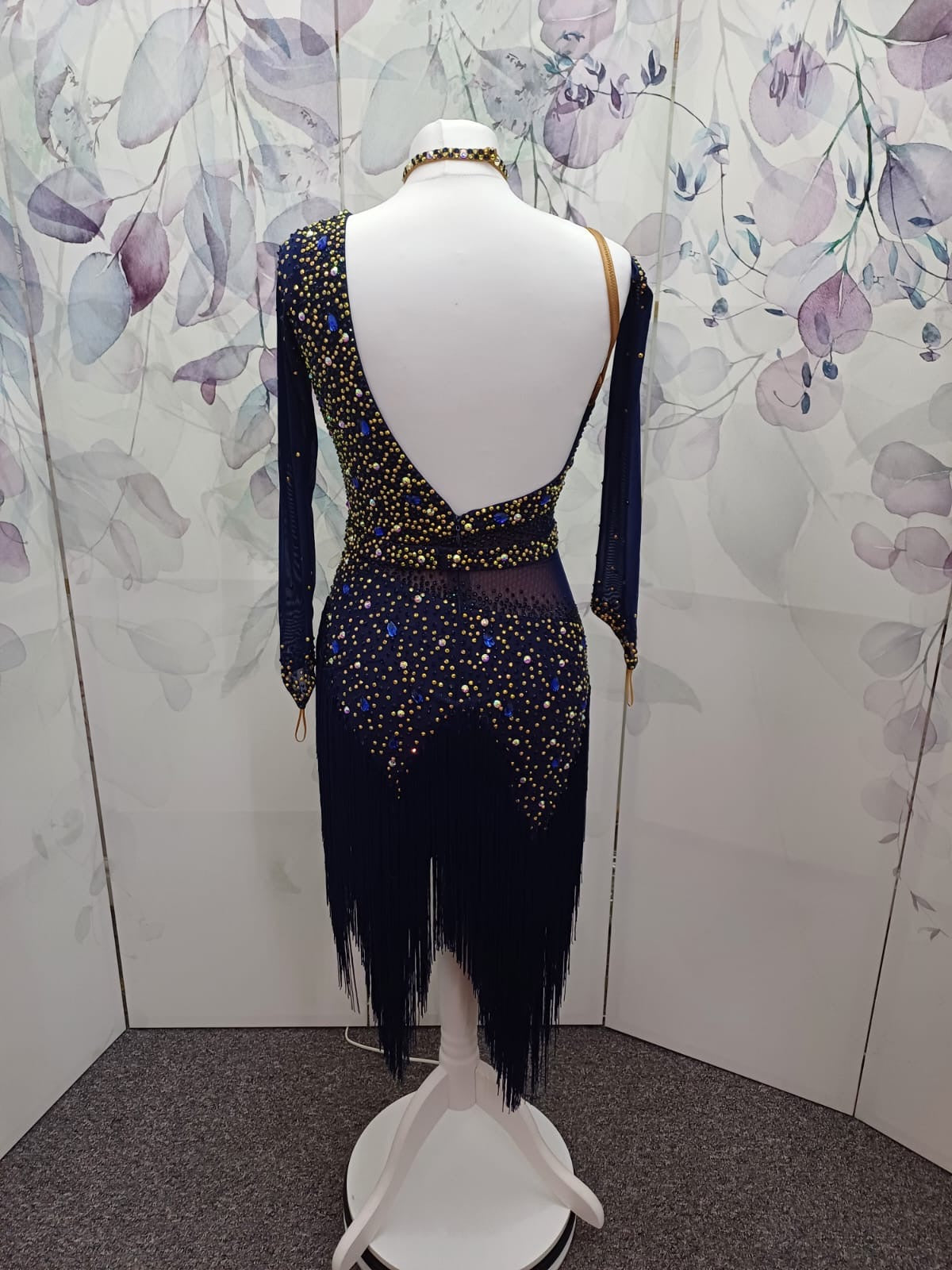 28L Navy Blue & Good Competition Latin Dance Dress. Optional Belt, fringed skirts. 1 sleeve & 1 Glove