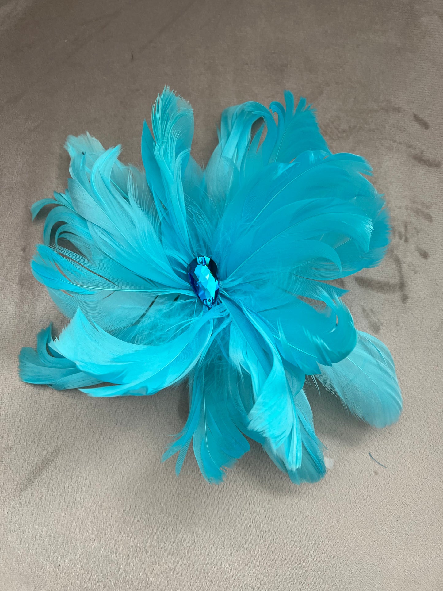 V55 8”x8” Feather Decoration. Pin & clip option on the back. Instant decoration to any Leotard/Costume.  17x28mm top quality pear stone in the centre of the feathers.