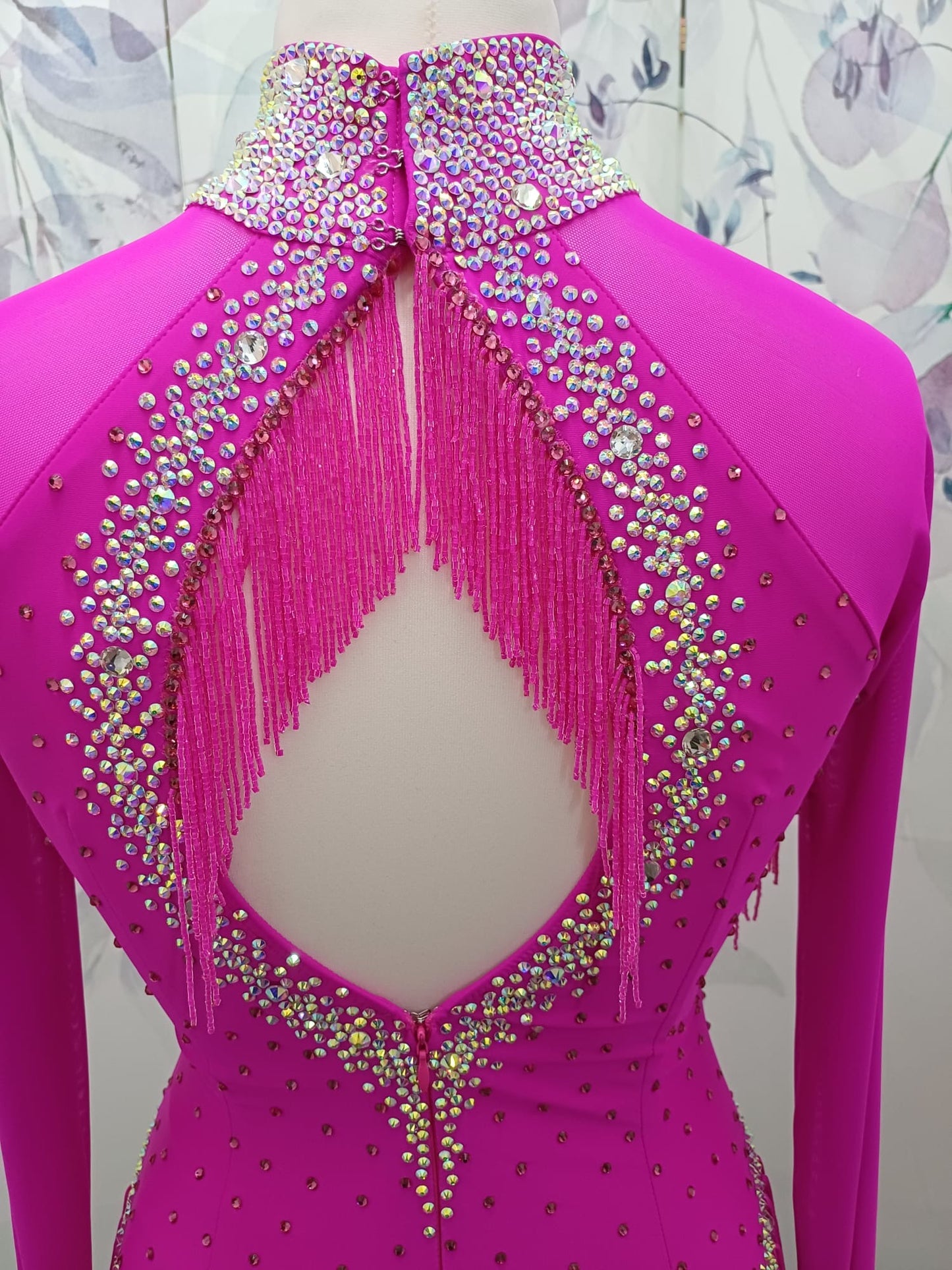 52L Striking Pink Competition Latin Dance Dress. Full fringed skirts with heavy stoning detail in AB & Rose. Flattering bodice shaping. ❤️Showroom Appointments Available❤️