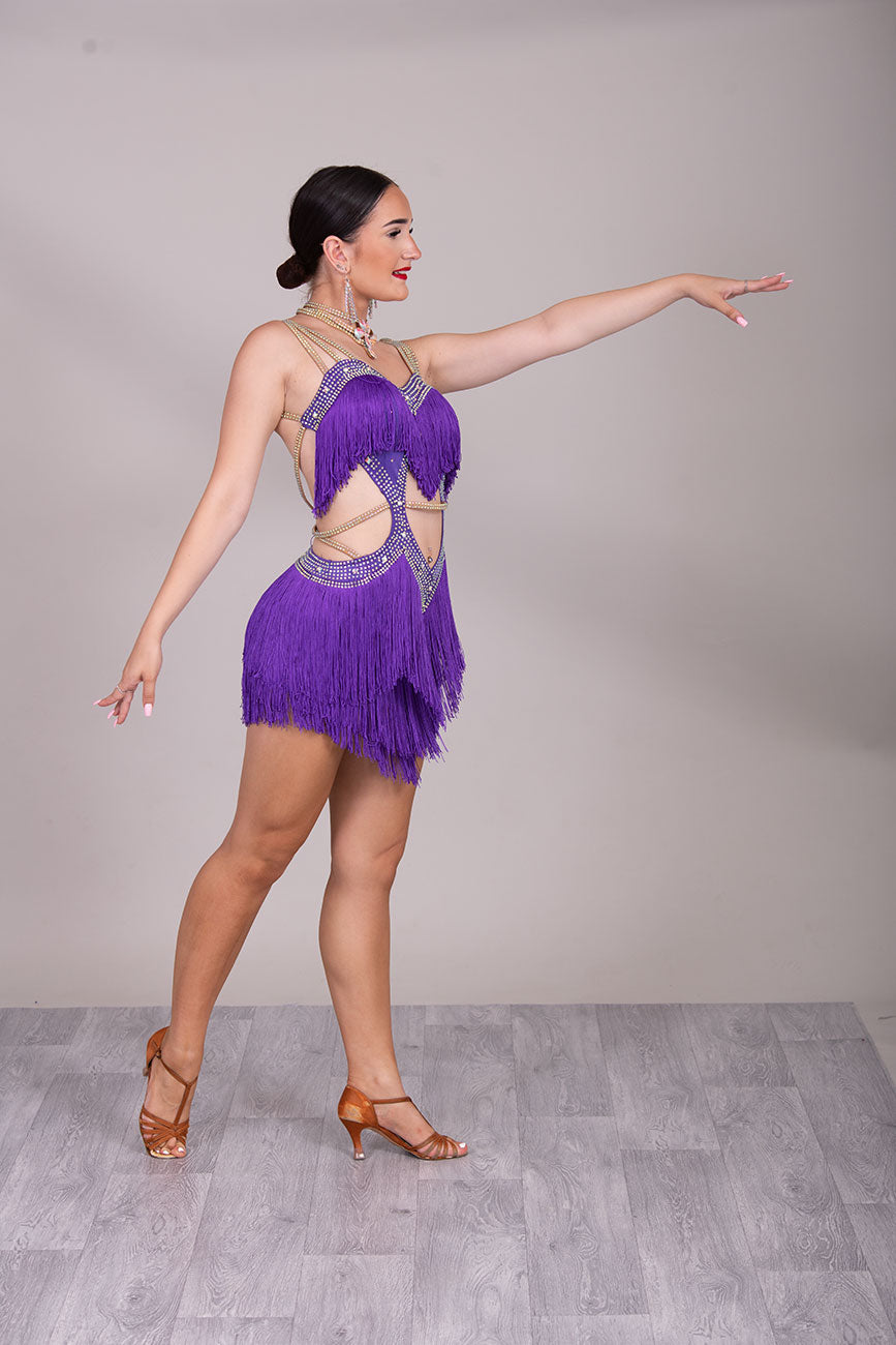 (BUDGET)16Purple Latin Competition Dance Dress.Full Fringed Skirts with shoulder & waist detailing.2 Bangles included.                                     *****Our New Budget Range are Bought in ready made Costumes, with some detail added by TWDance*****