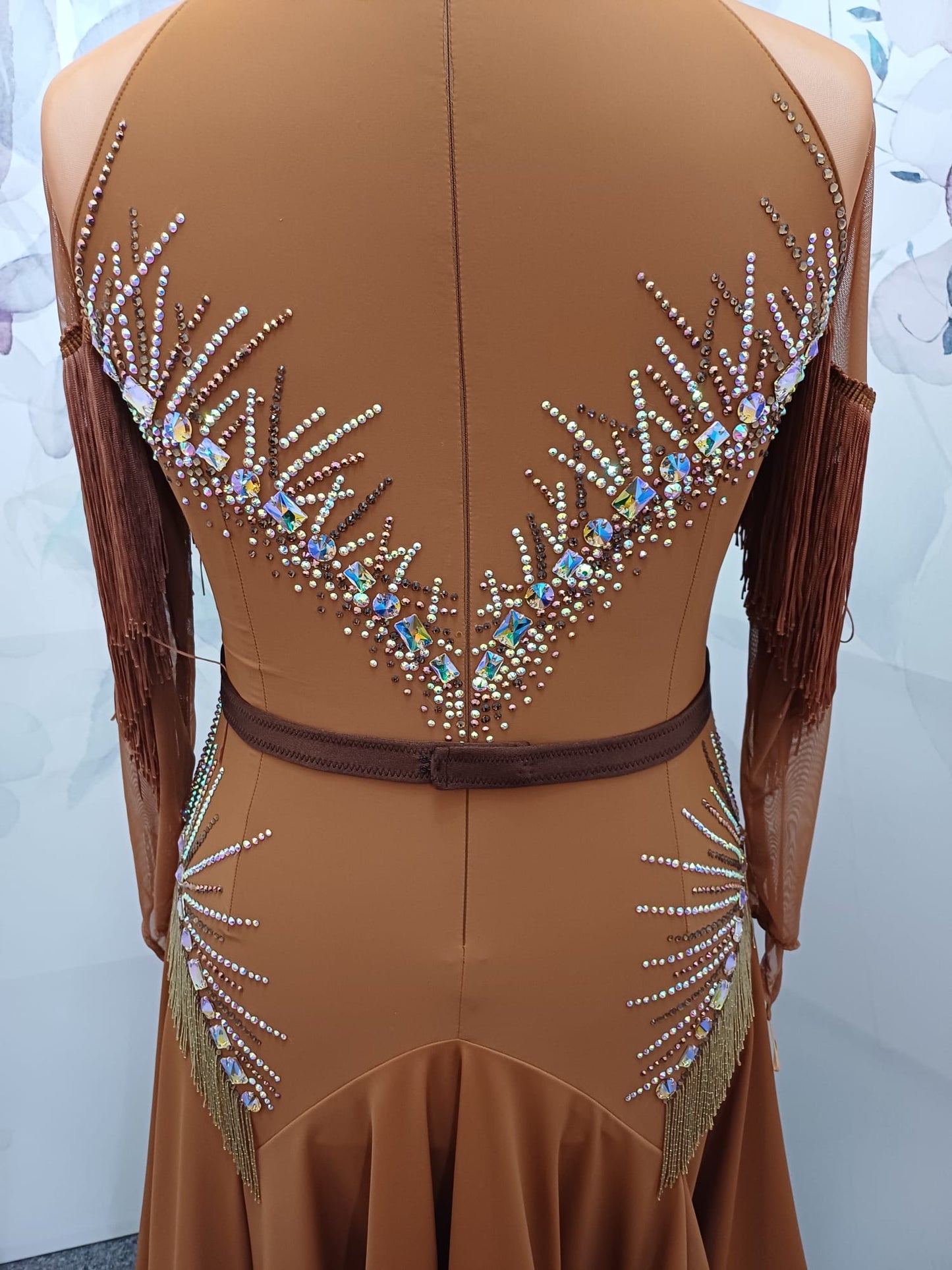 43L Classy Tan & Gold with Chocolate accents Competition Latin Dance dress .Stoned in Chocolate & AB. High back with mesh on Lycra detail giving option to wear own bra. ❤️Showroom Appointments Available❤️
