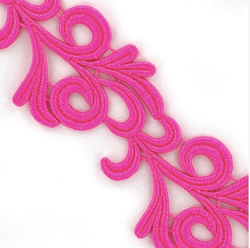 M140 Victoria Lace Ribbon - (Chrissanne Clover) Available while stocks last.