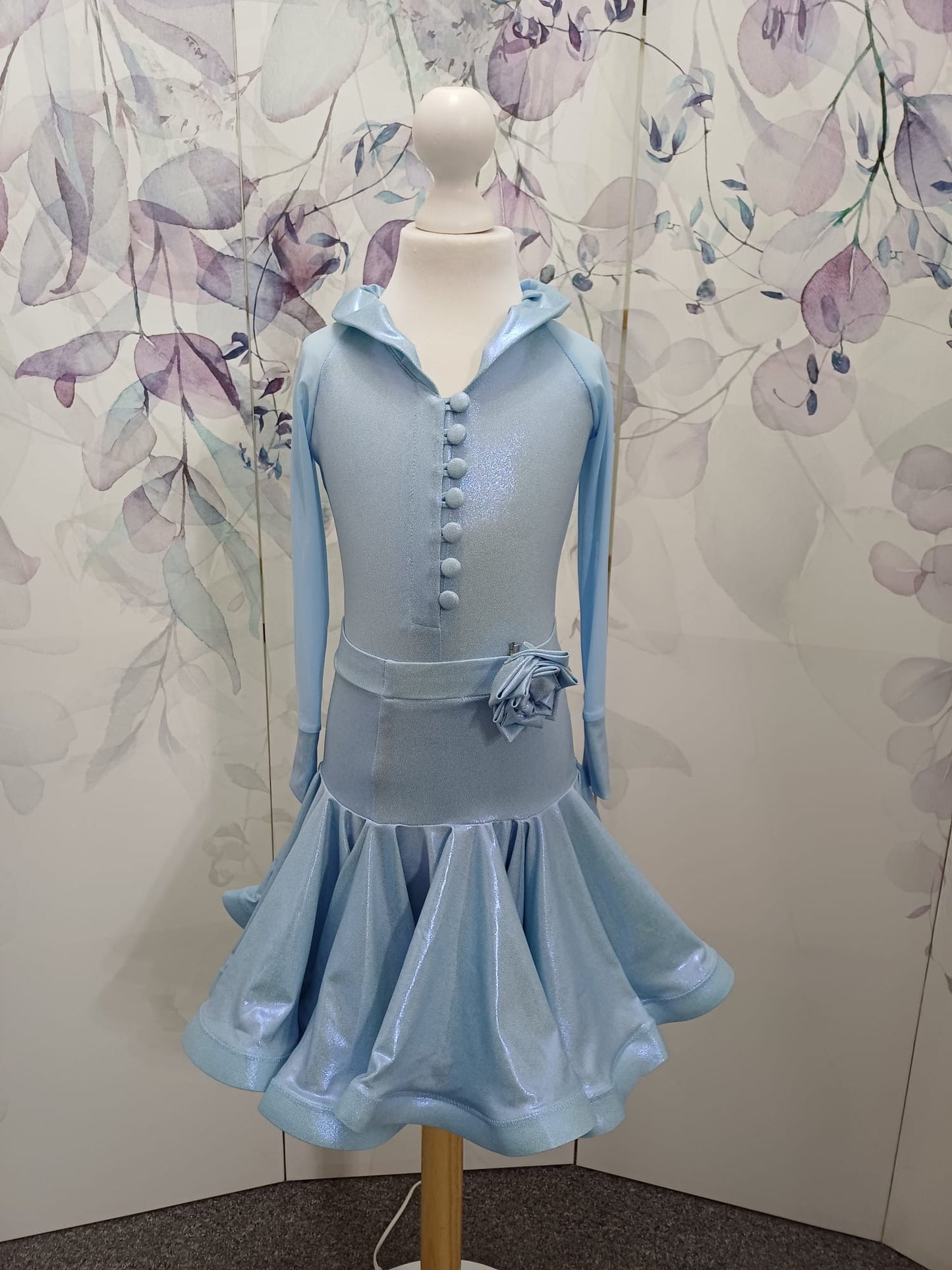 1012J Pale Blue Metallic 4 Piece, Shoes (Choose between 2 Designs Included with 3 piece). Competition Number Wallet & Decorative Pins & Matching Hair Flower ❤️Everything included in Price when full set purchased❤️