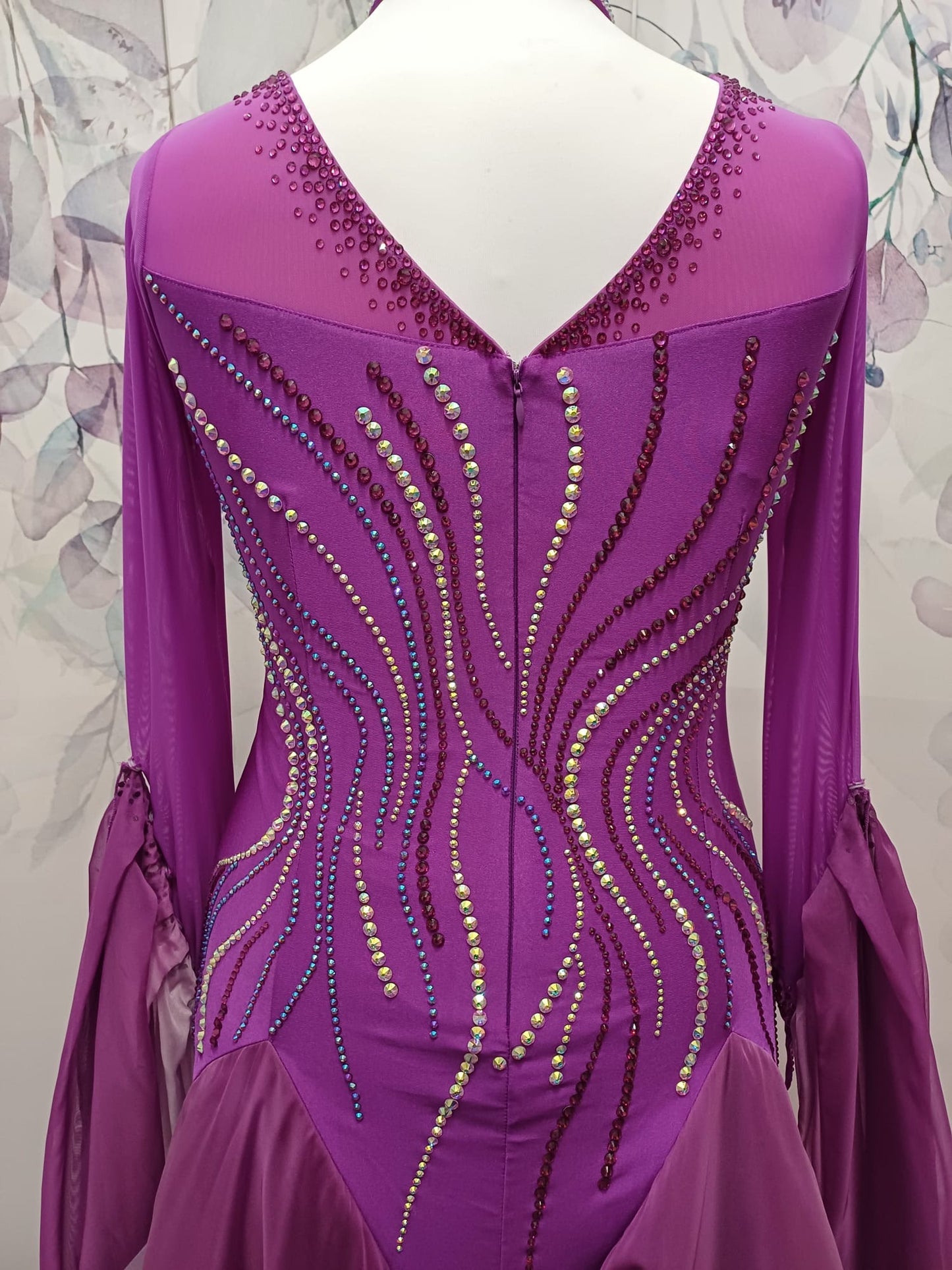 01150 Hot Magenta & White Ombre Competition Ballroom Dance Dress. High back to allow option to wear own Bra.