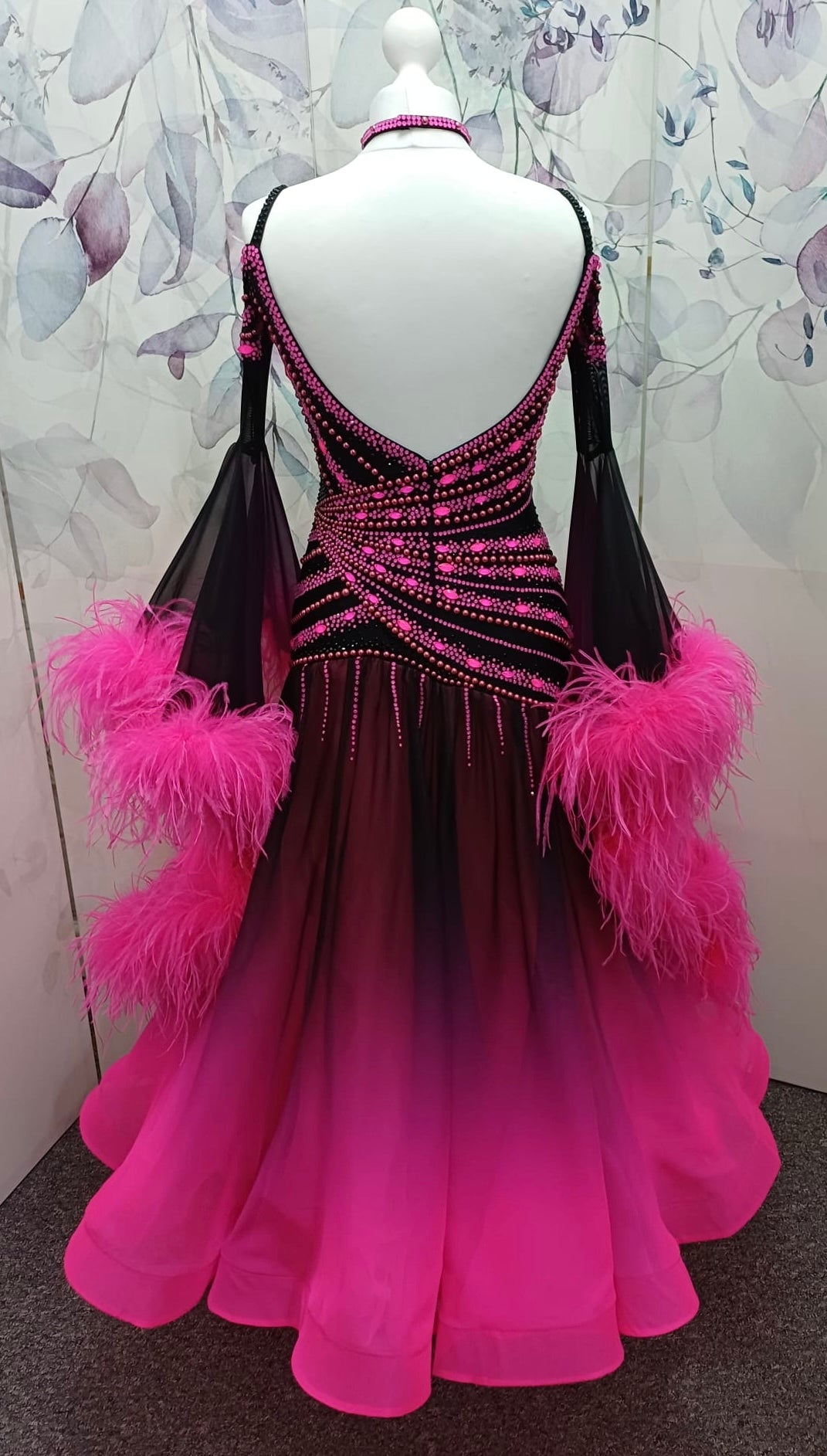 61B TWD ELITE Flo Pink & Black striking Competition Ballroom/Sequence dance dress. Ombré Pink & Black skirts with Flo pink ostrich feather trim bell sleeves. ❤️Showroom Appointments Available❤️