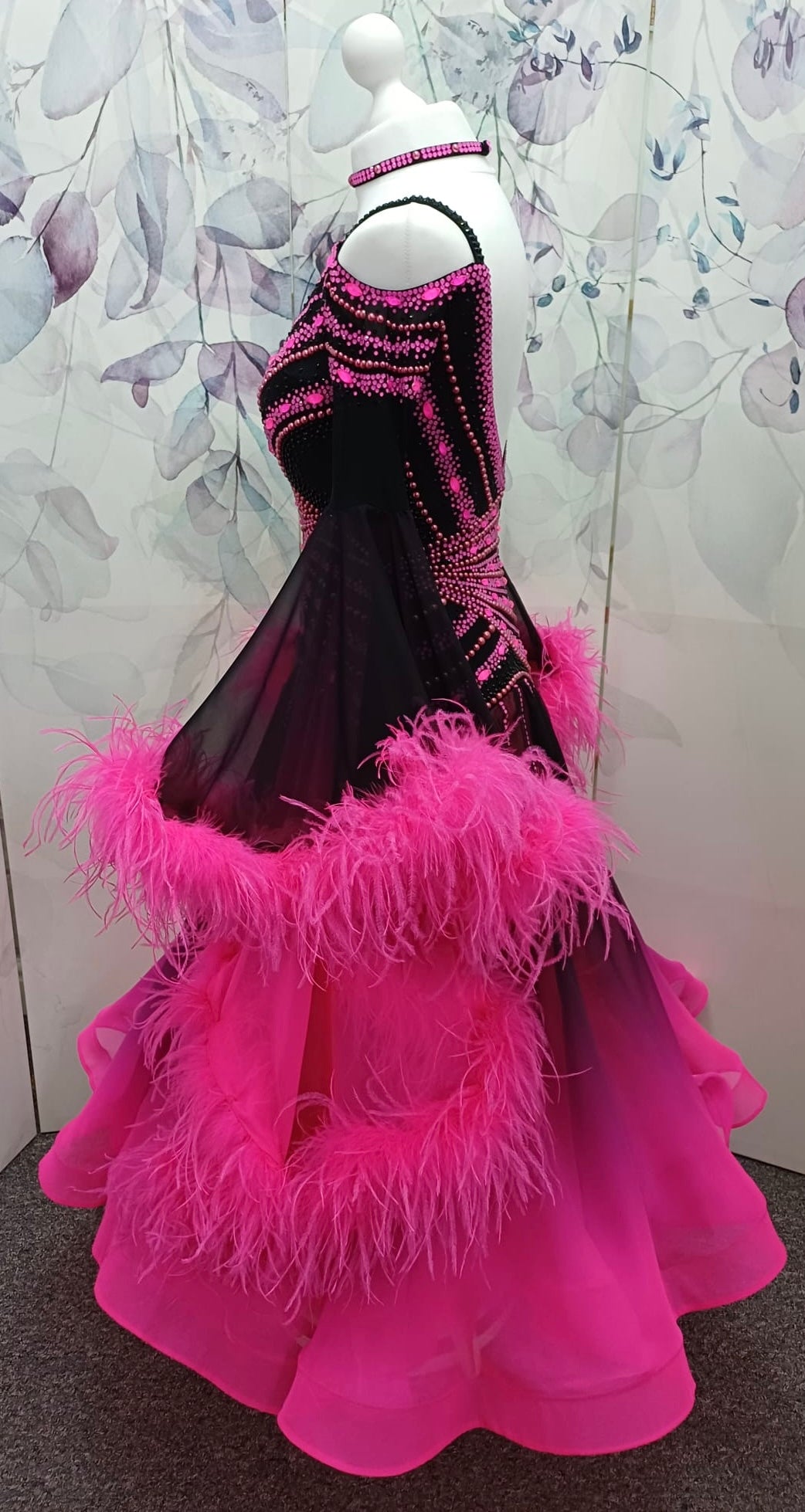 61B TWD ELITE Flo Pink & Black striking Competition Ballroom/Sequence dance dress. Ombré Pink & Black skirts with Flo pink ostrich feather trim bell sleeves. ❤️Showroom Appointments Available❤️