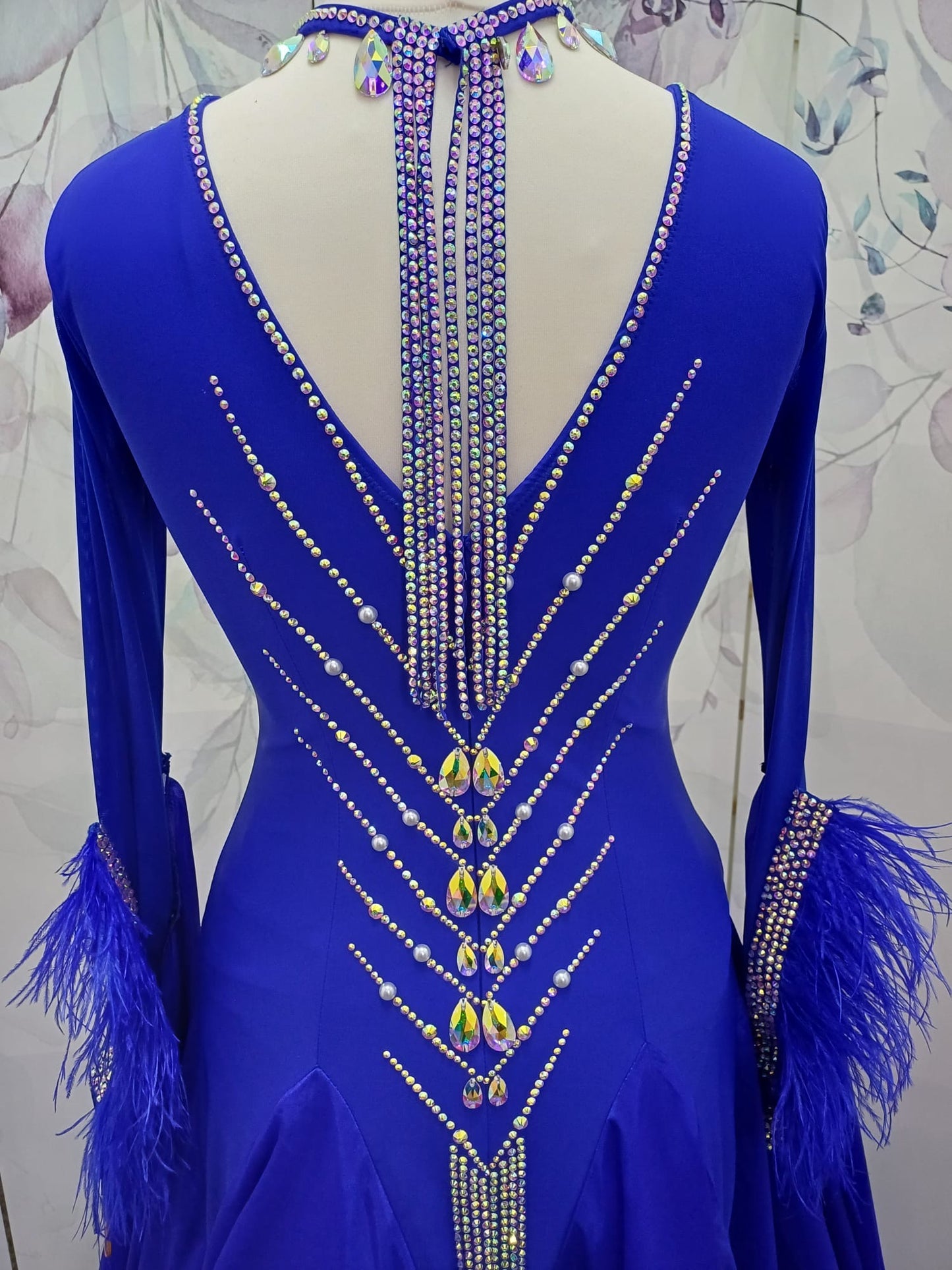 63B Cobalt Blue Competition ballroom dance dress. Heavily stoned in a flattering pattern in AB & Sapphire. detachable floats with high back to give option of wearing own bra. ❤️Showroom appointments available❤️