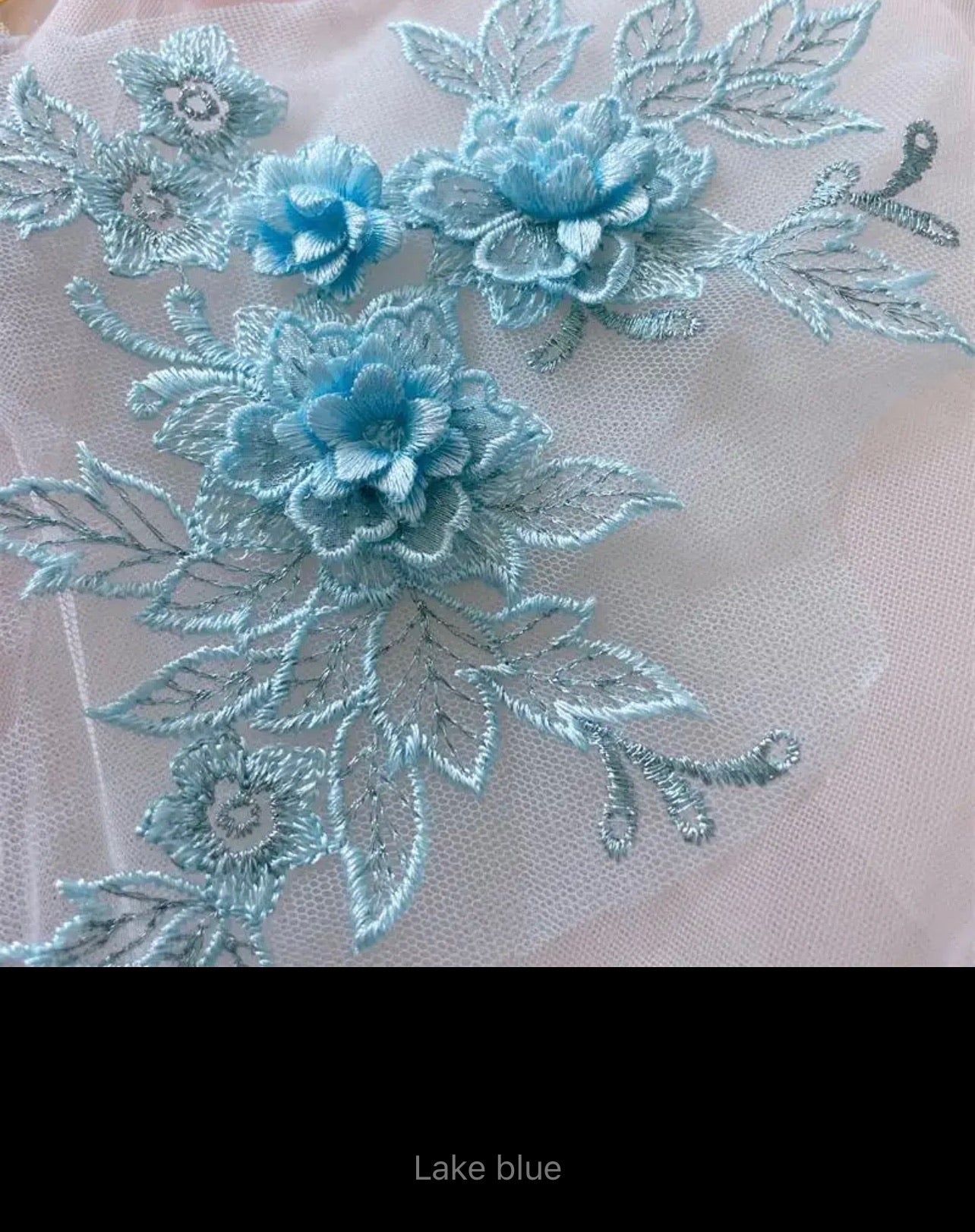 Ava 3D Lace Applique (M111)